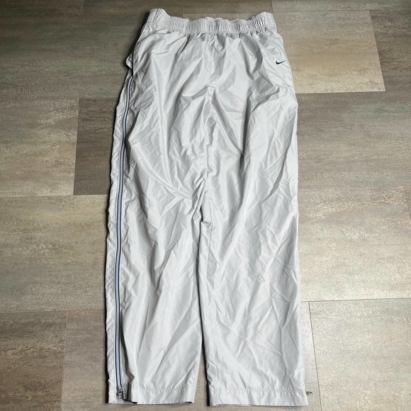 SOLD Nike VTG Pants XL - Picture 1 of 4